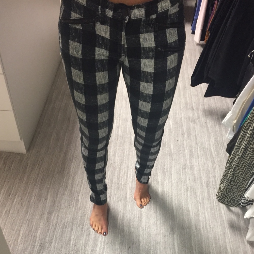 Skinny Plaid Ponte Pants - Black and Gray